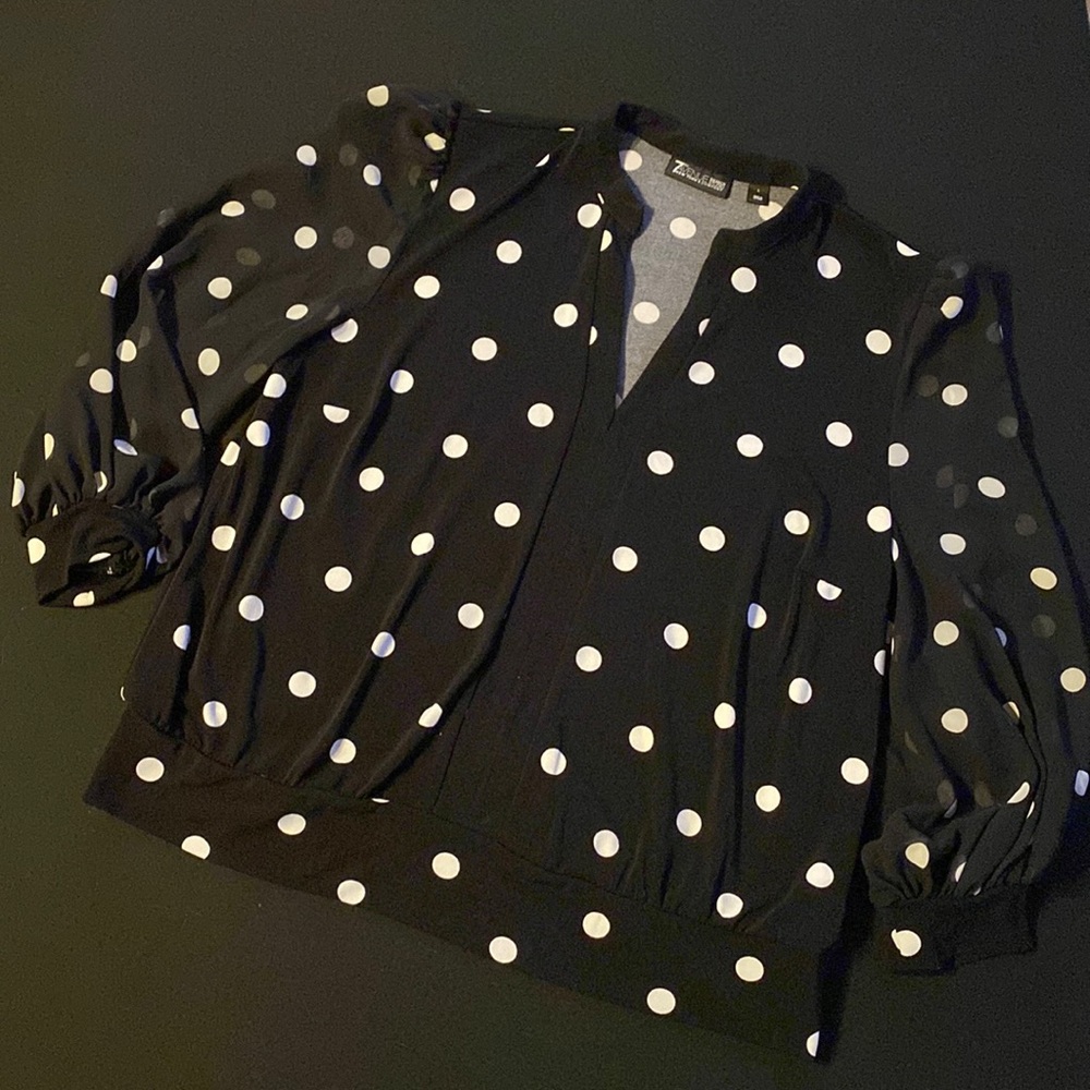 NY&C Polkadot blouse